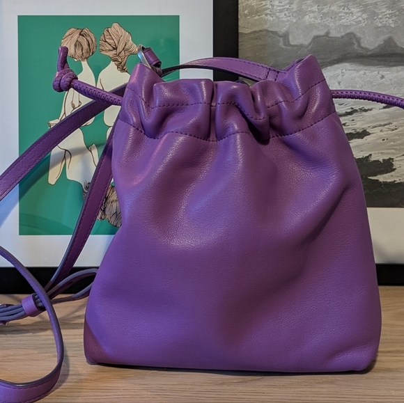 Lilac Leather Drawstring Bucket Bag - Picture 5 of 6